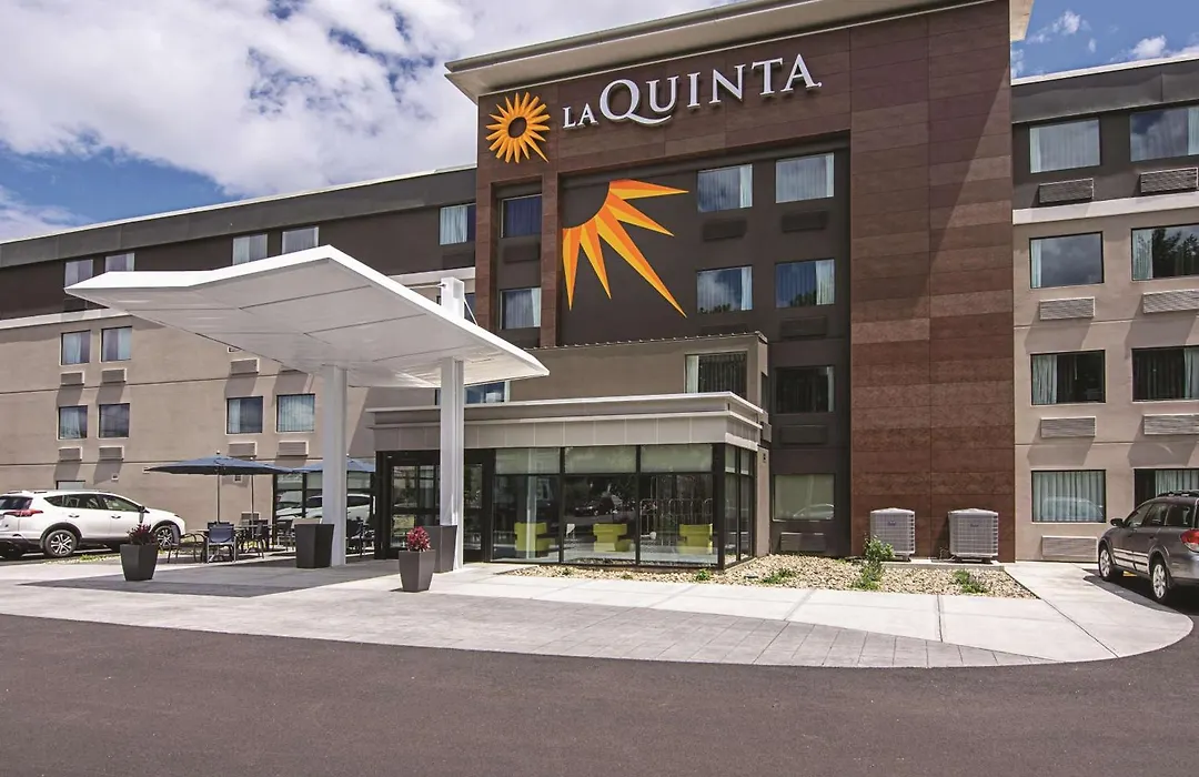 La Quinta Inn & Suites By Wyndham Portland Dt Maine Med-1