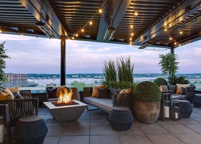 Canopy By Hilton Portland Waterfront