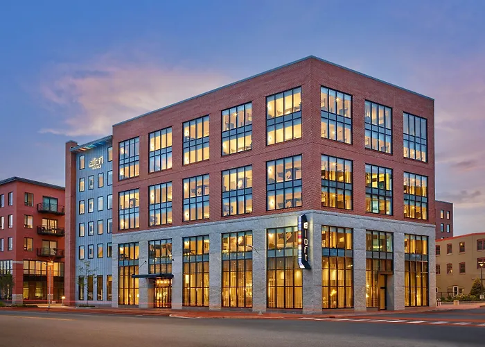 Aloft Portland Downtown Waterfront Me Hotel